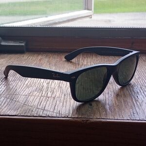 Rayban wayfarer sunglasses
